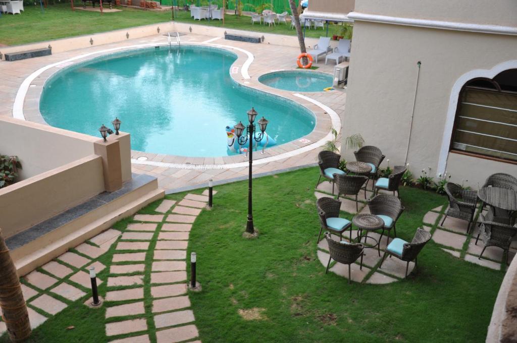 Sukhmantra Resort & Spa Candolim Exterior photo